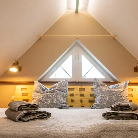 Maisonette-ferienwohnung Karla Апартаменты *